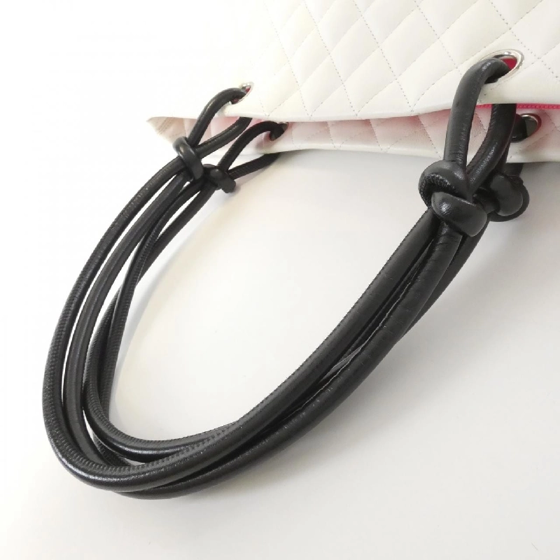 Túi Chanel Cambon Line 25169 615238