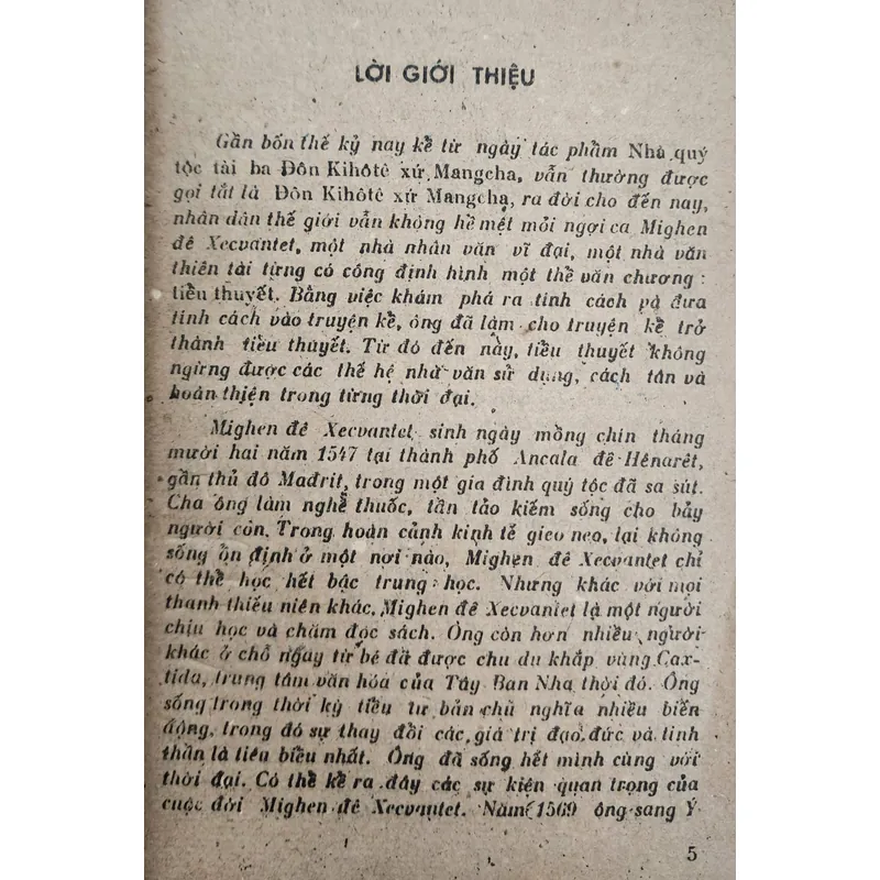 ĐÁM CƯỚI GIẢ, tác giả của Don Quijote - Miguel De Cervantes 704966