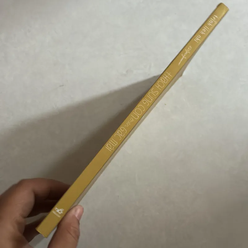 Thạch sùng con trên gác mái 778136