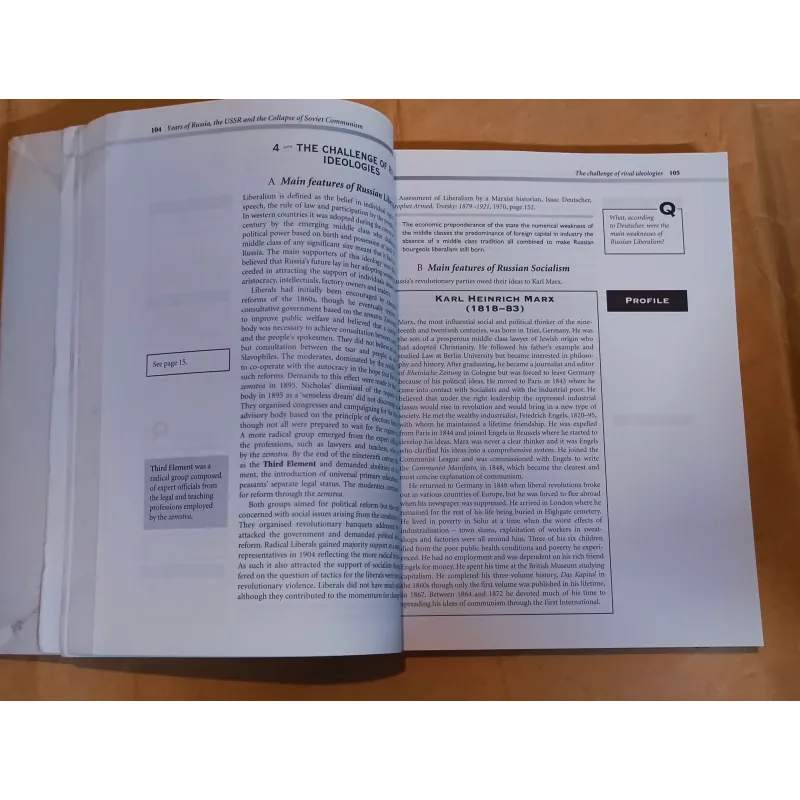 Years of Russia: The USSR and the Collapse of Soviet Communism 1027335