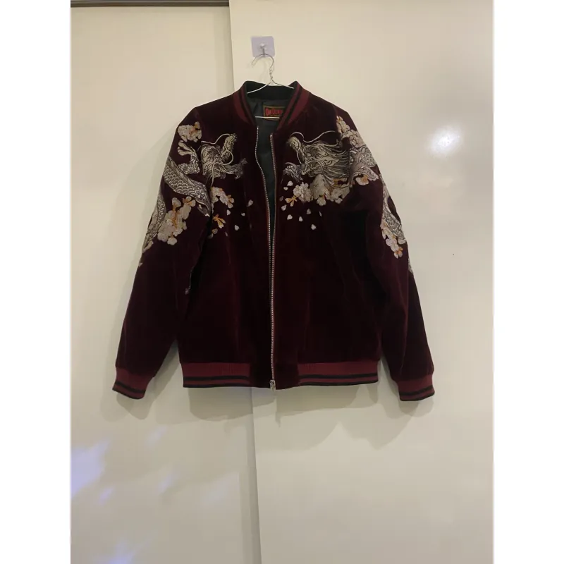 Sukajan , mới mặc 2 lần , nhung đỏ , thêu rồng , không lỗi lầm  750104