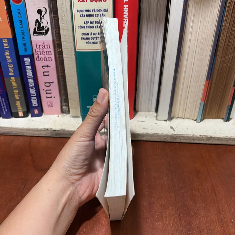II Sách Công Nghệ: Hacker _ Tội Phạm Máy Tính - LOUIS CHARBONNEAU - 2004 778728