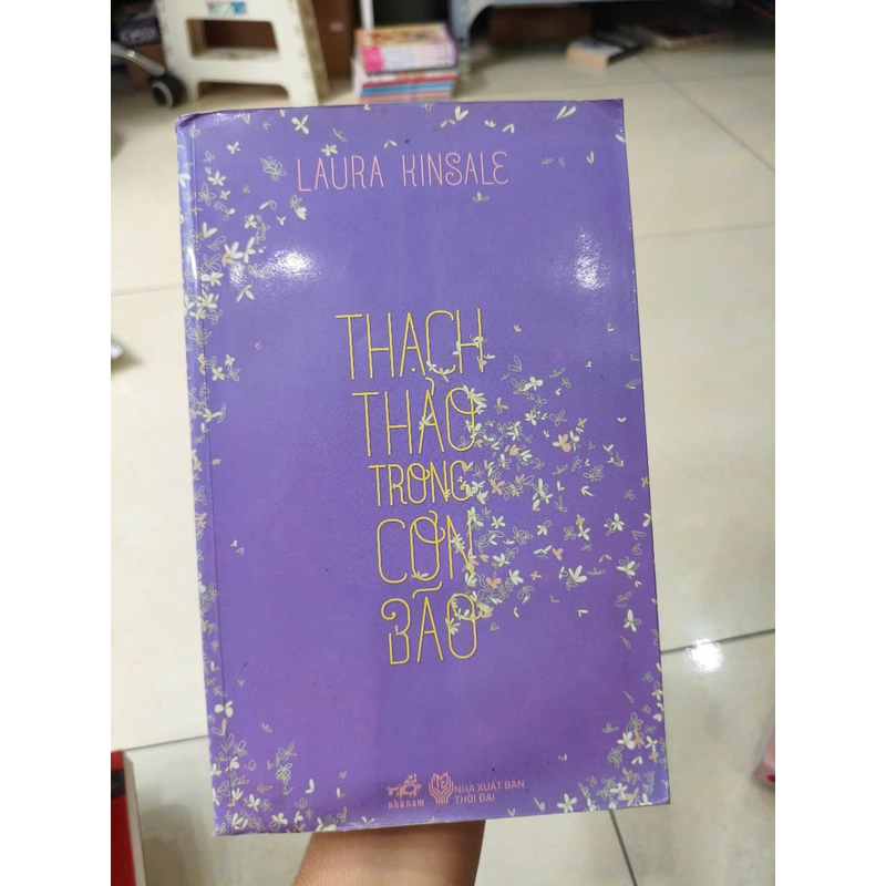 Thạch Thảo Trong Cơn Bão 497132