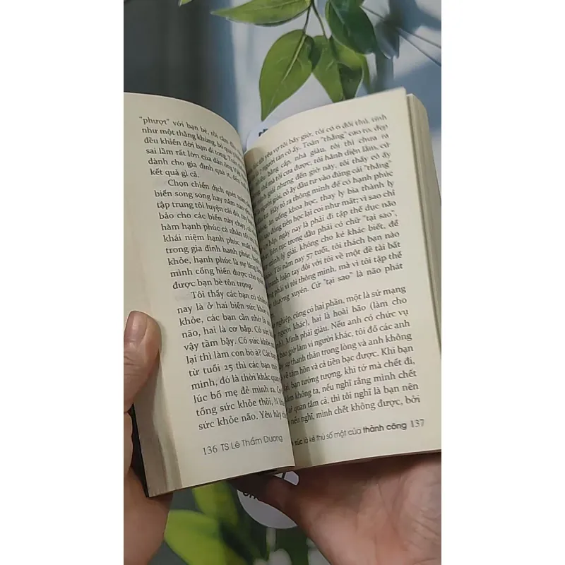 Cảm xúc là kẻ thù số một của thành công - Lê Thẩm Dương 688523