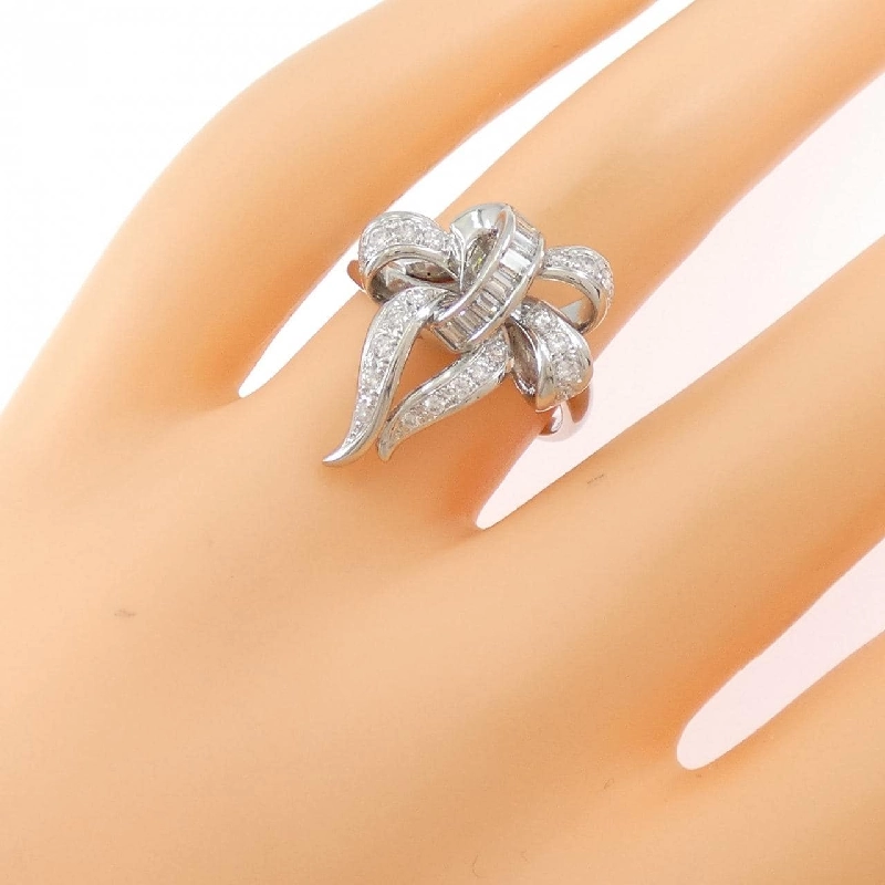 PM900 Nhẫn Kim Cương Ruy Băng 0.50CT - Hàng hiệu Chính hãng 851764