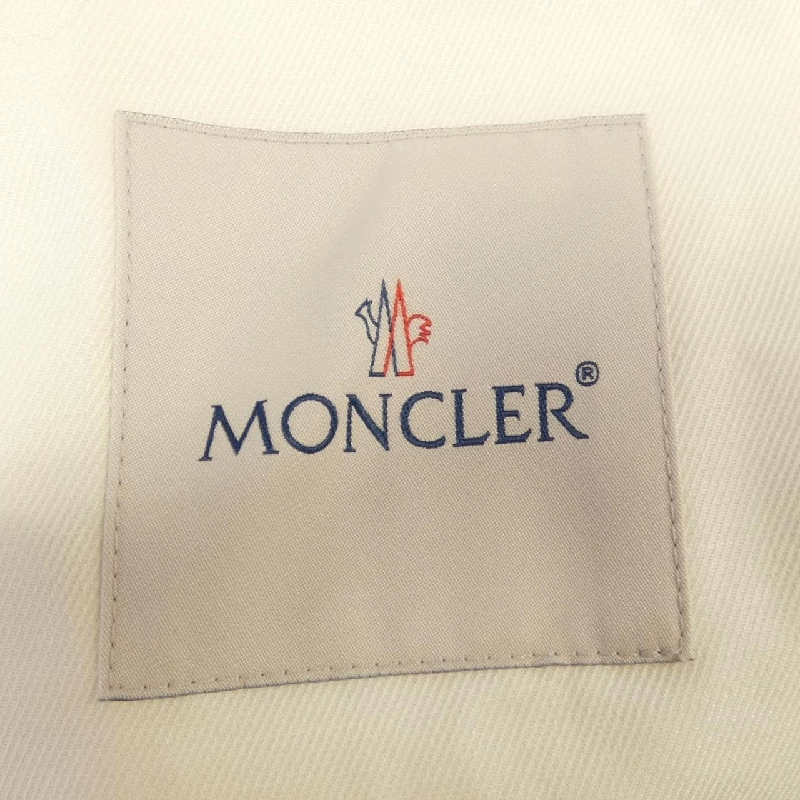 Áo khoác MONCLER GOLDFILED 627501