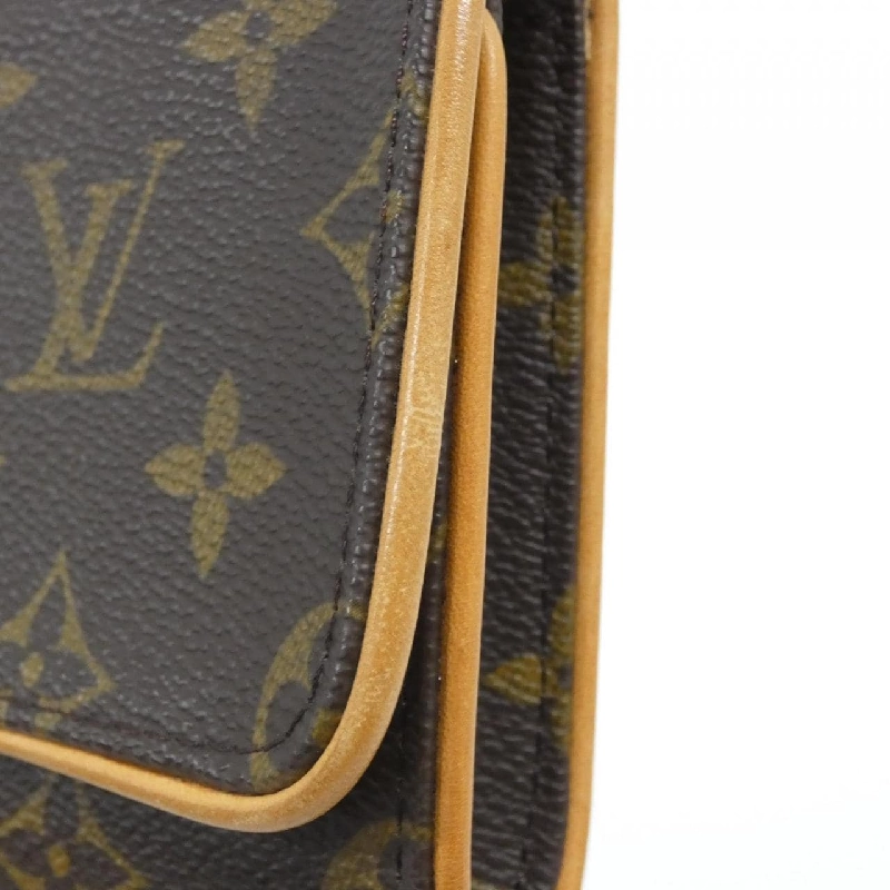 Túi xách vai Louis Vuitton Monogram Pochette Twin GM M51852 - Hàng hiệu chính hãng 767450