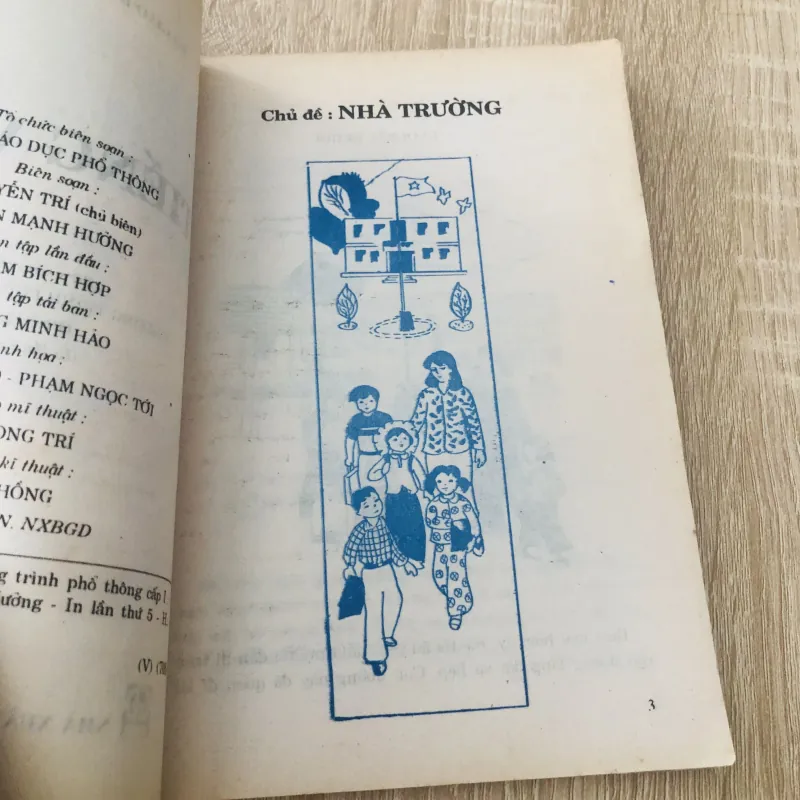 TIẾNG VIỆT 2 - sách cấp 1 phổ cập 1019144