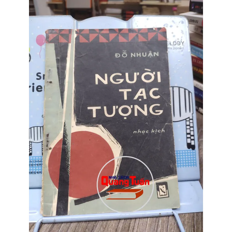 Sách: Người tạc tượng - nhạc kịch (A1) - Tác giả: Đỗ Nhuận 657981
