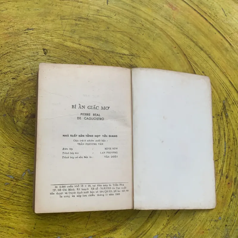  BÍ ẨN GIẤC MƠ- PIERRE REAL & DE CAGLIOSTRO 753416