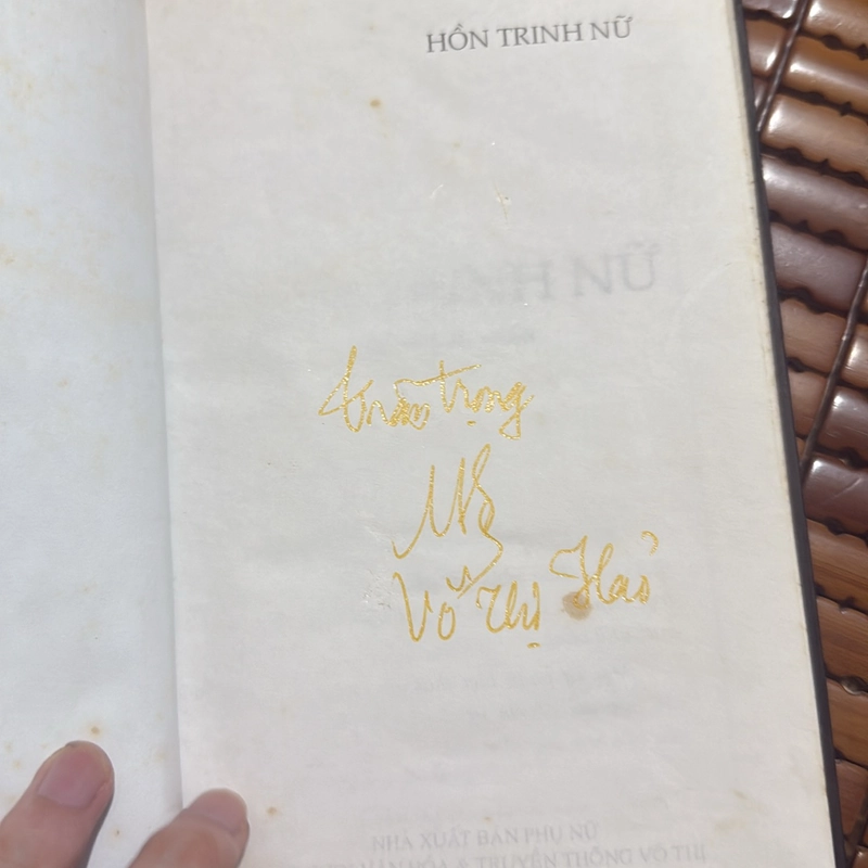 Hồn trinh nữ - Võ Thị Hảo  523342