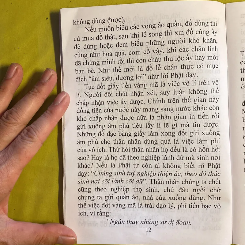 Luận Giải Chính Tín và Mê Tín - Trường Cơ Bản Phật Học Hà Tây 605932