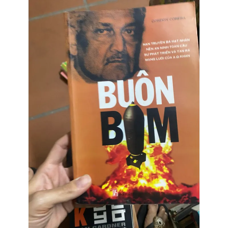 Sách buôn bom 308032