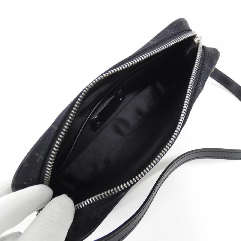 Túi phụ kiện Louis Vuitton Cont de Fe Pochette M92275 620423