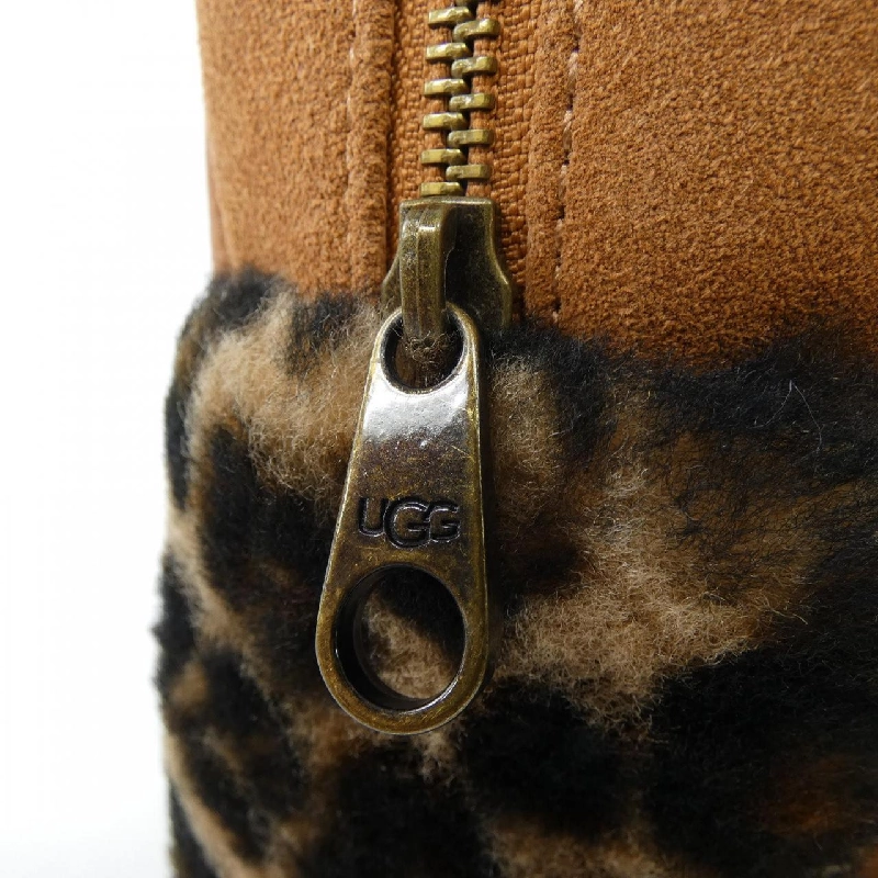 Balo UGG - Hàng hiệu Chính hãng 831084