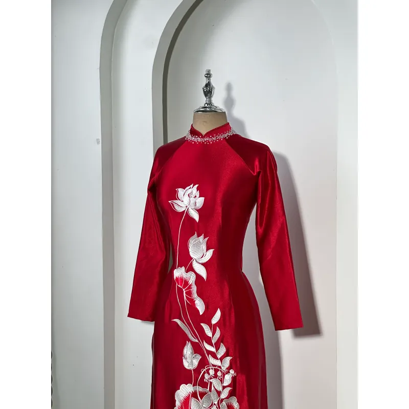 Áo dài mẹ sui, chất vải lụa ruby thêu hoa sen  700526