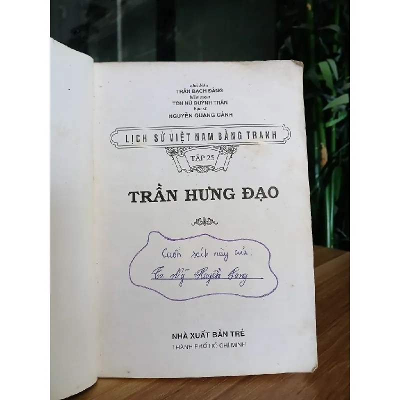 Lịch sử Việt Nam bằng tranh – NXB Trẻ 558499