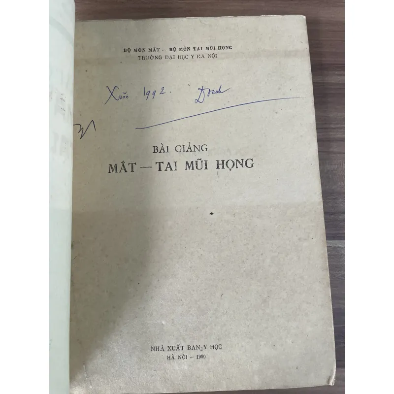 Bà giảng mất tay mũi họng- 230 trang khổ lớn, 1980 791586