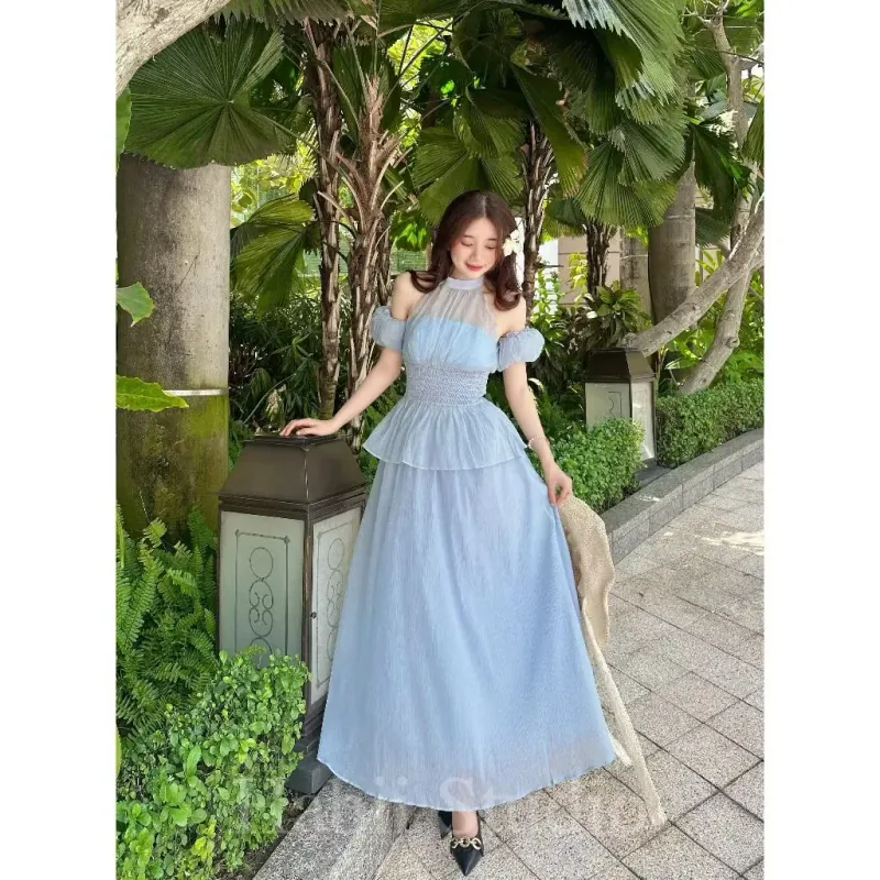 Set váy y hình. Tay áo có thể đeo rời 974427