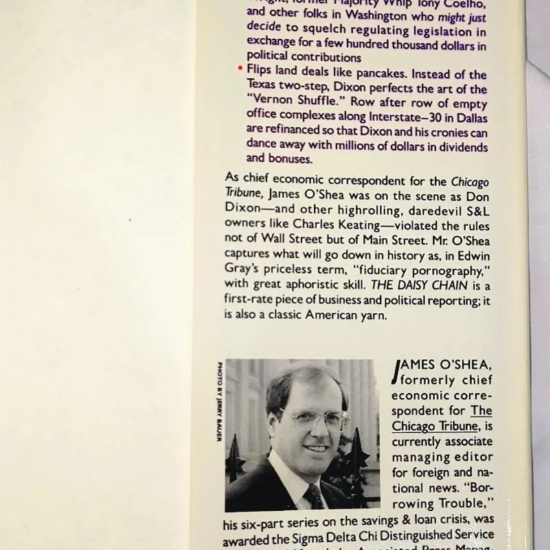 Ngoại văn xưa hiếm In tại Mỹ năm 1991 (19,95 USD) The Daisy Chain bìa cứng, khổ lớn 748040