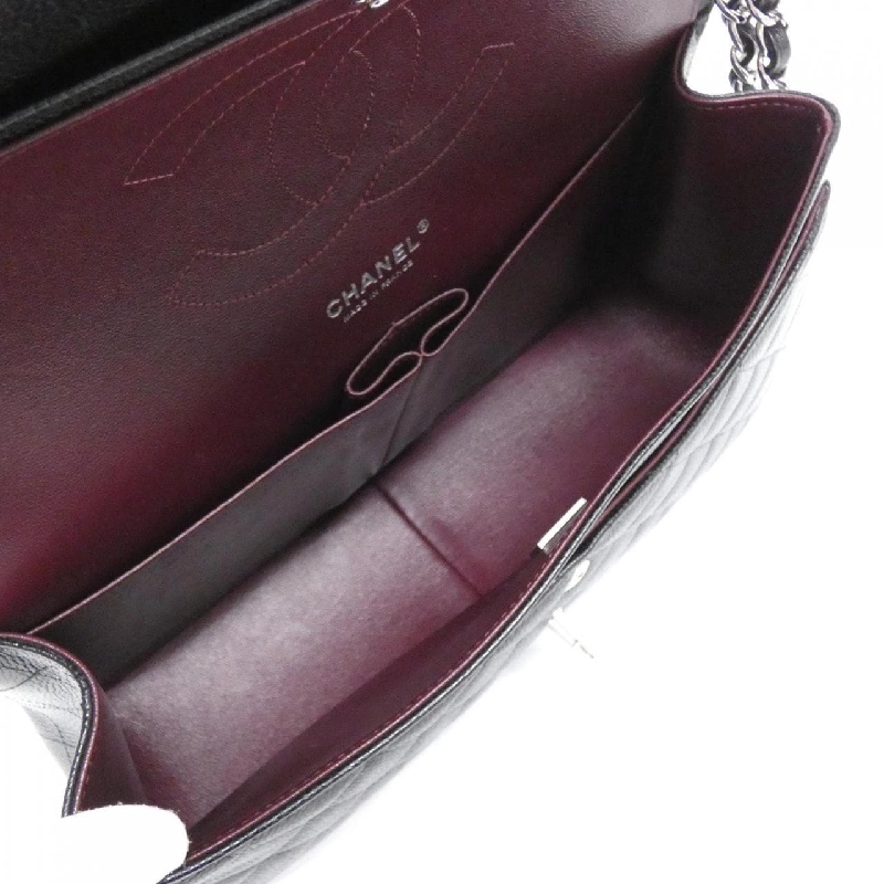 Túi xách chéo Chanel 58600 611684