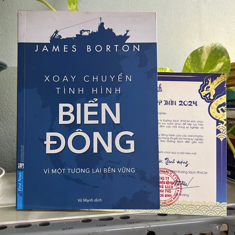 Xoay chuyển tình hình biển đônng - James Borton [ 168-> 75] - like new 99% 736370
