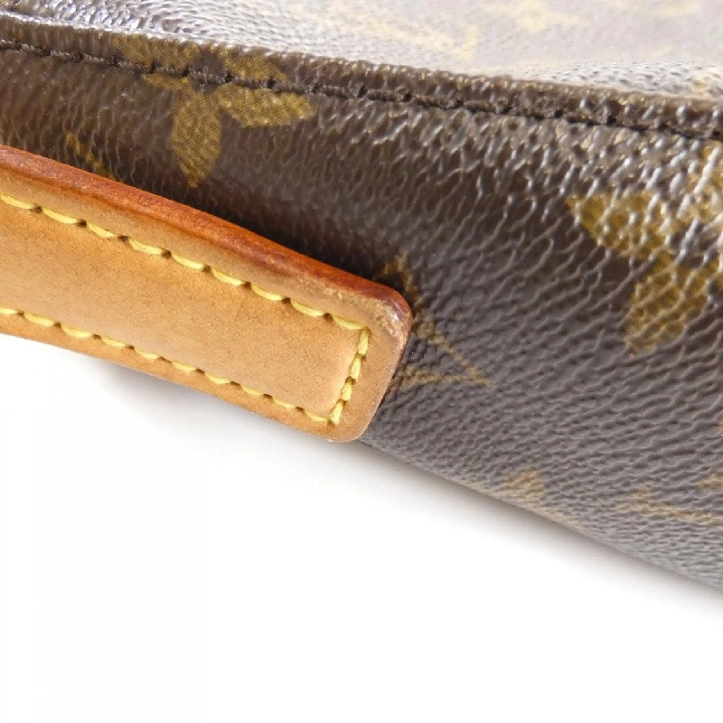 Túi xách vai Louis Vuitton Monogram Looping MM M51146 611487