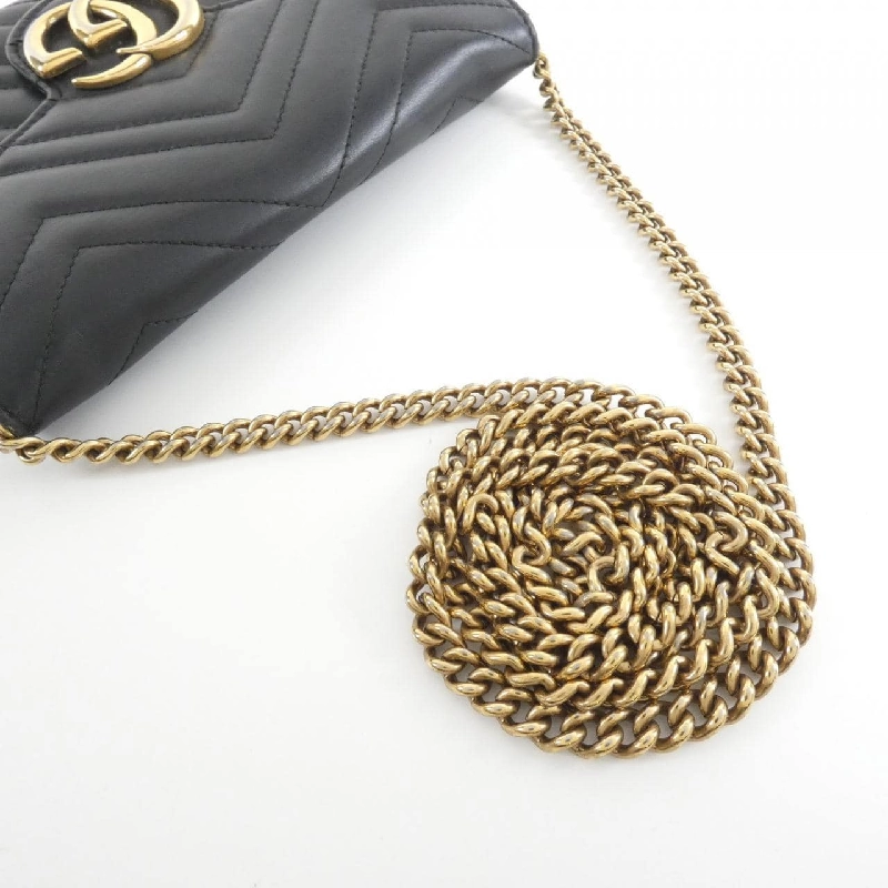 Túi đeo vai GG Marmont 474575 DTD1T của Gucci 609745