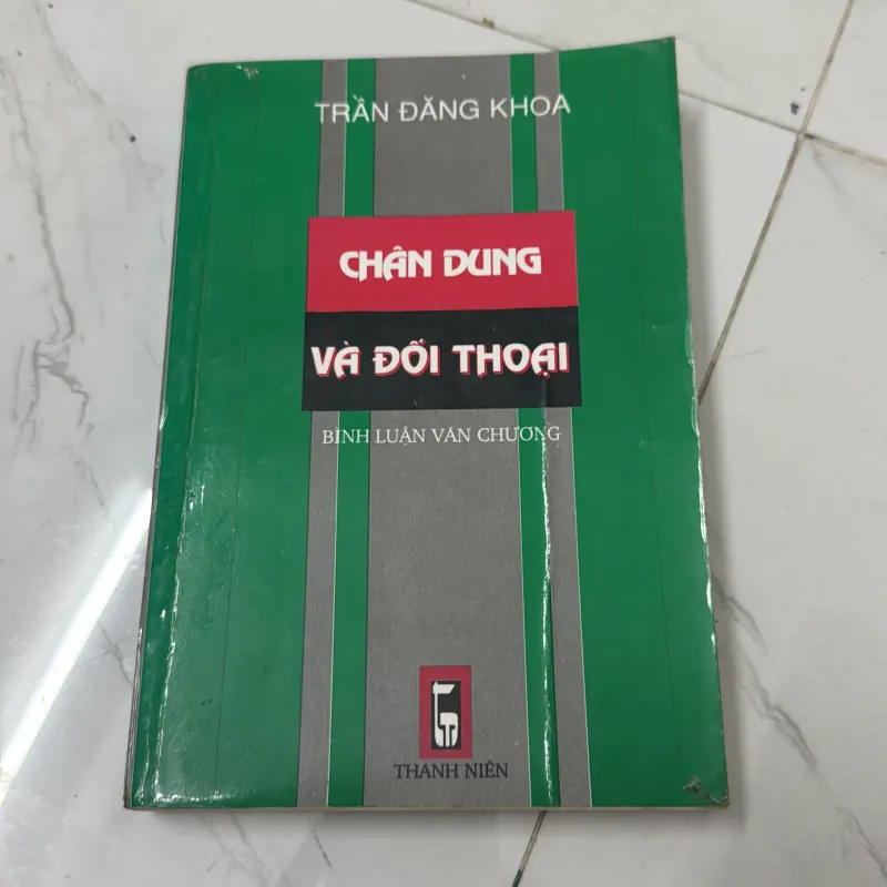 Chân dung và đối thoại 1045440