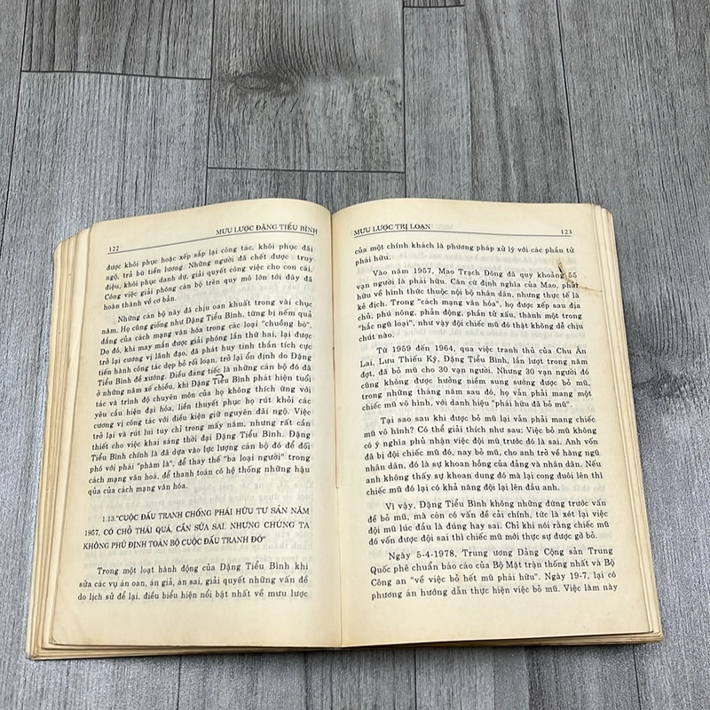 Mưu lược Đặng Tiểu Bình. 1b4 529607