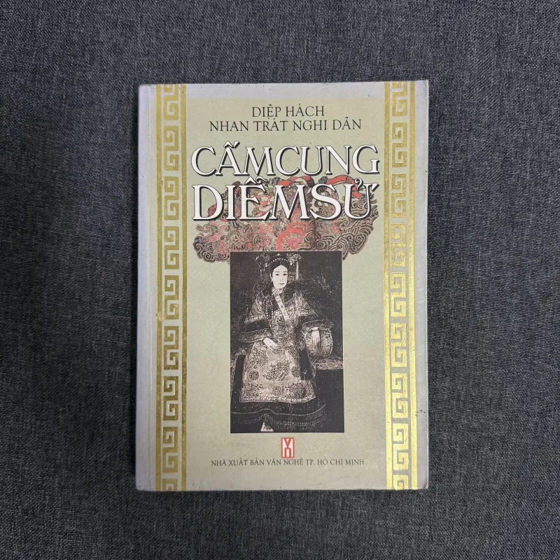 Cấm cung diễm sử - Diệp Hách Nhan Trát Nghi Dân 925446