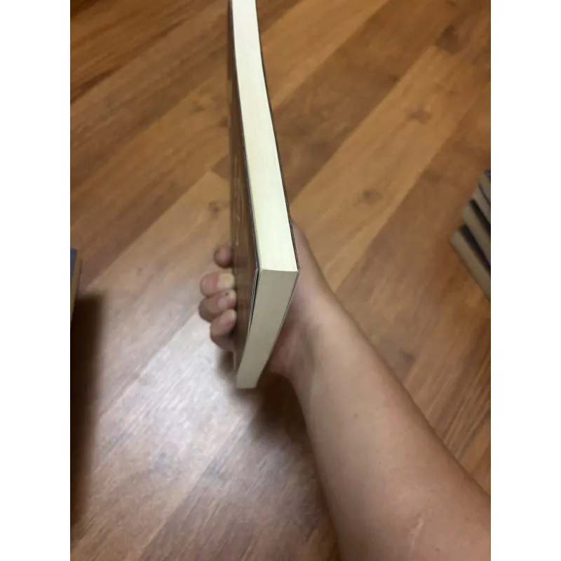 Asami Ishimochi - Cánh cửa đóng kín 797762