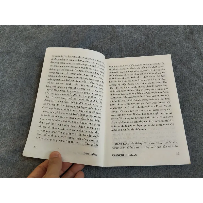 BÃO LẶNG - FRANCOISE SAGAN 574669