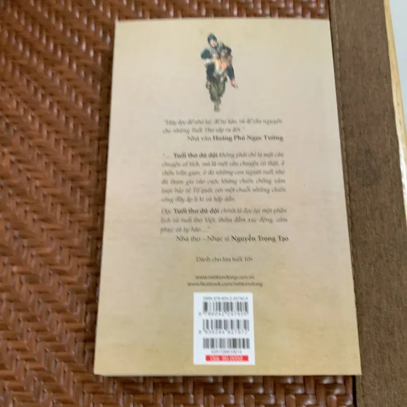 Tuổi thơ dữ dội 1050888
