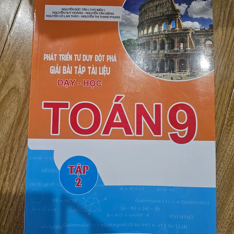 Giải bài tập tài liệu dạy - học toán 9 tập 2
32k 729822