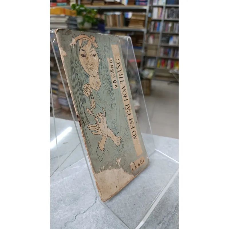 ÁO EM CÀI HOA TRẮNG - VÕ HỒNG 748860