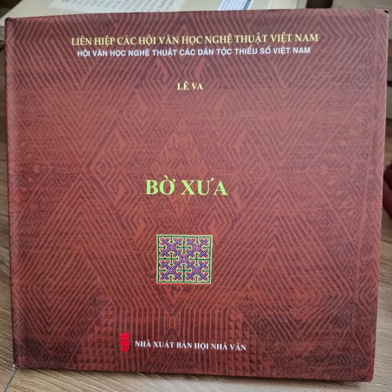 Bờ Xưa - Lê Va - Tập thơ -  Sách ảnh 692895