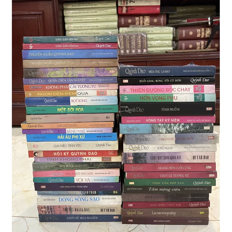 Quỳnh Giao có 43 cuốn  779421