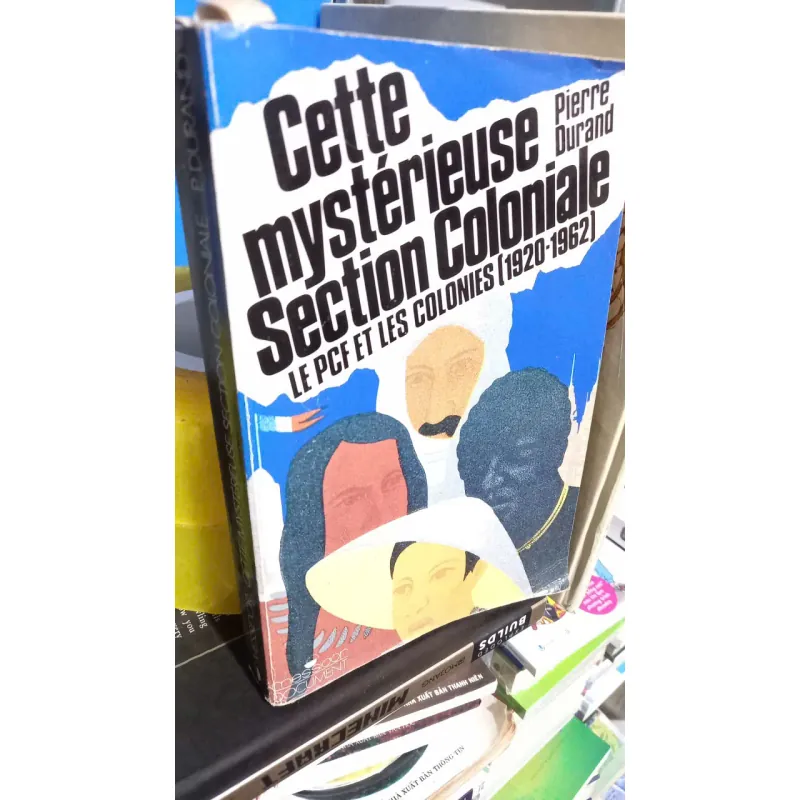 sách lịch sử bản tiếng pháp 675497