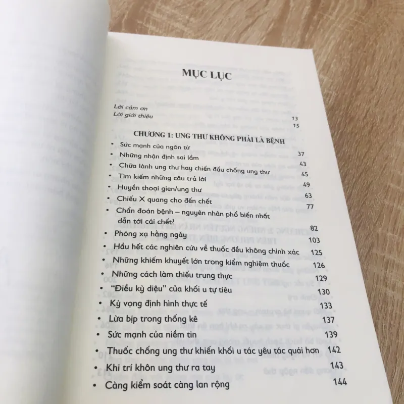 UNG THƯ KHÔNG PHẢI LÀ BỆNH MÀ LÀ CƠ CHẾ CHỮA LÀNH  - 462 trang, nxb: 2019 - Giá: 100k 996129