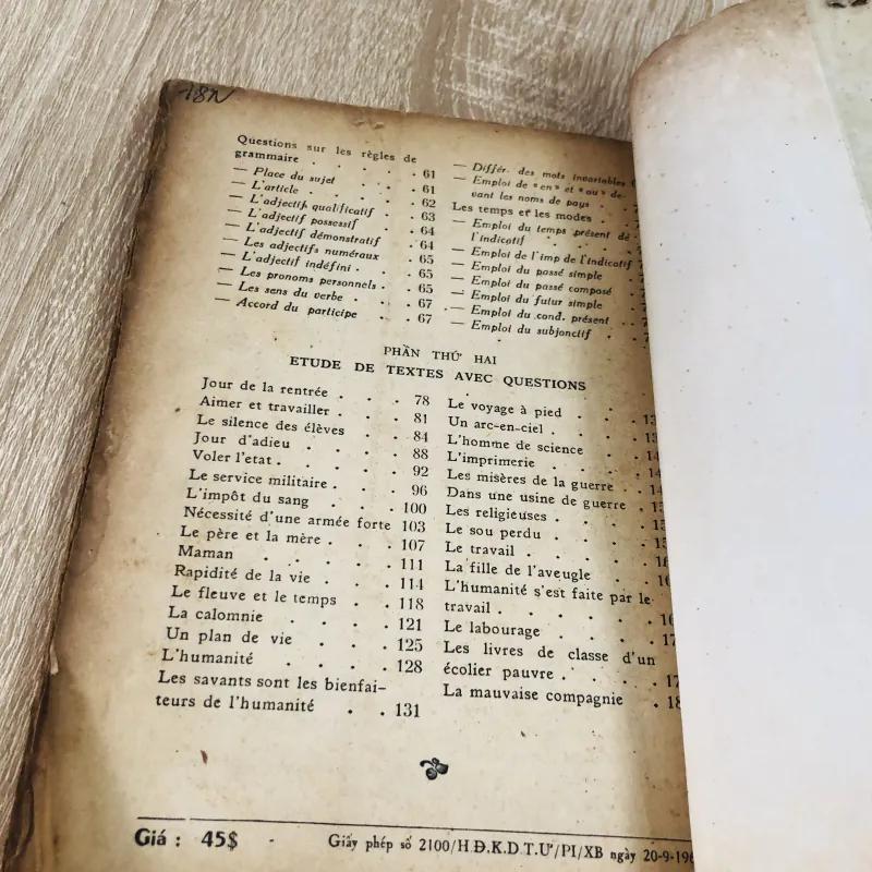 KHẢO SÁT BÀI TEXTE - luyện pháp văn thi trung học Đệ nhất cấp 971734