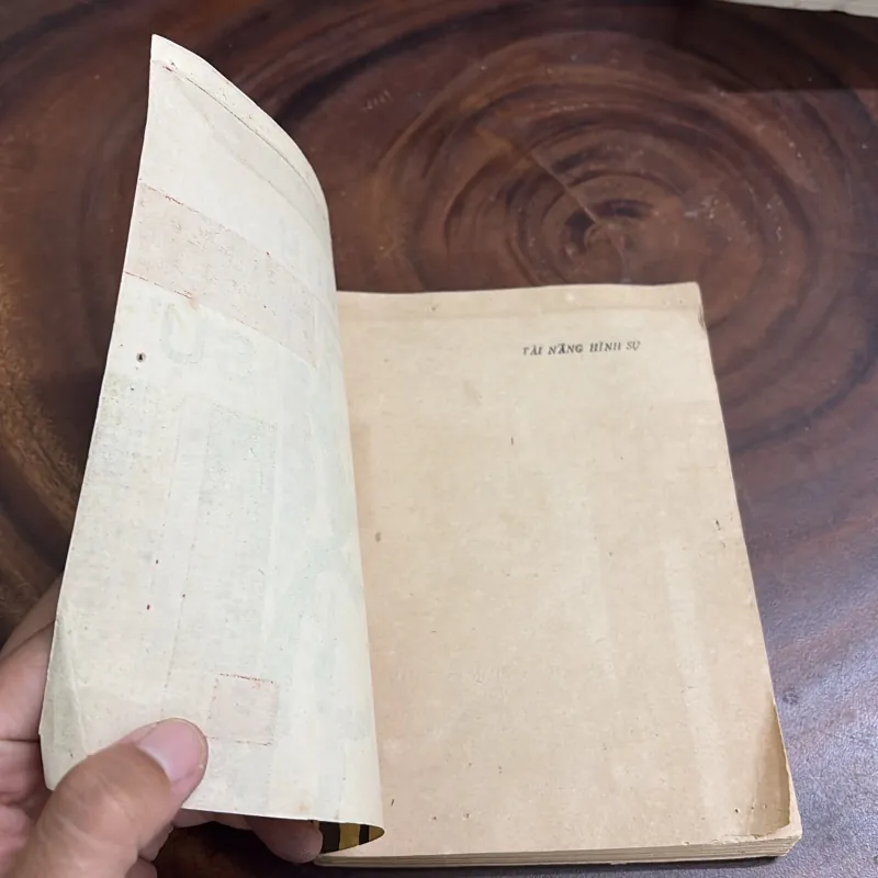 II Văn Học Nước Ngoài: Tài Năng Hình Sự - 1988 998060