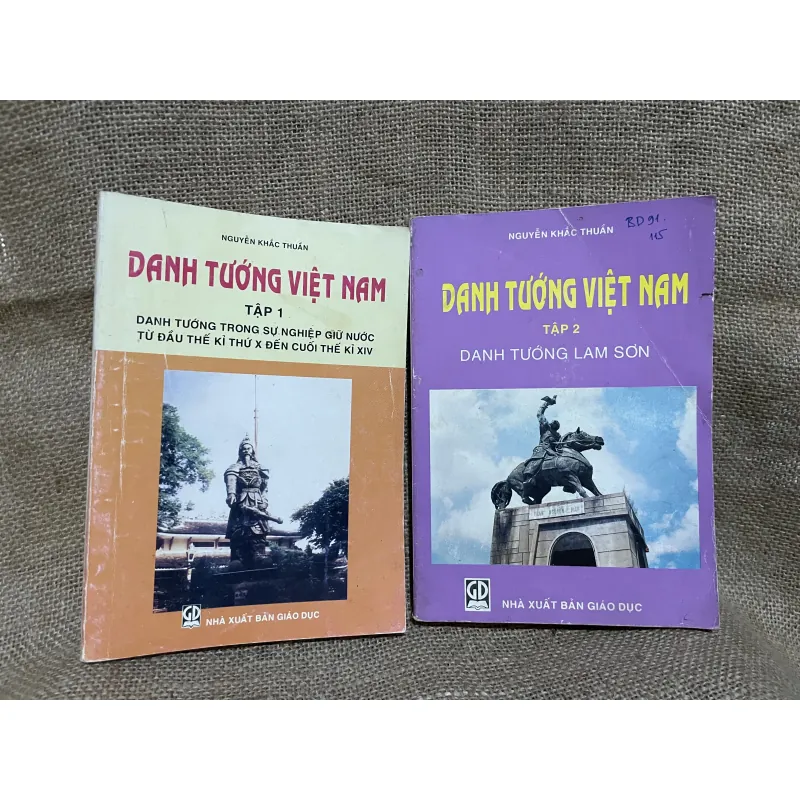 Danh tướng Việt Nam tập 1-2 989718