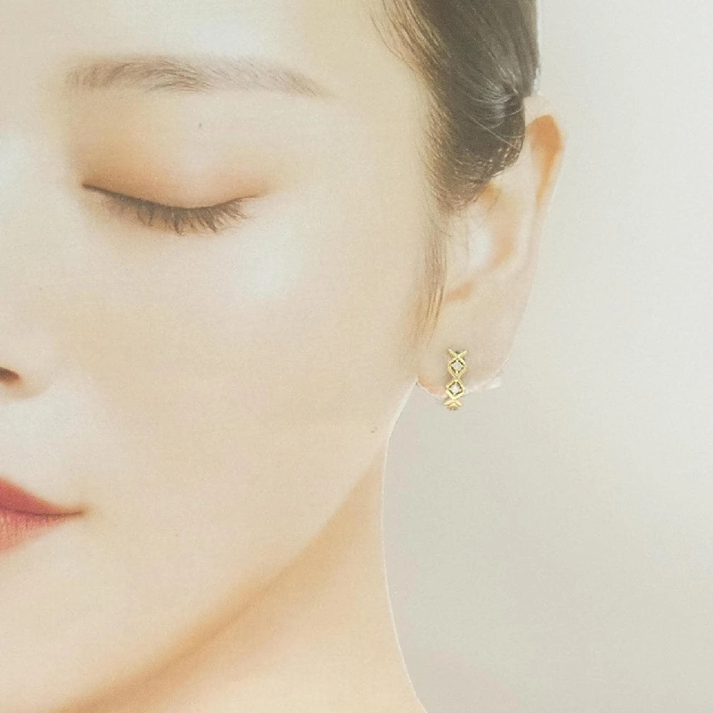 K18YG Bông tai kim cương 0.10CT - Hàng hiệu Chính hãng 864155