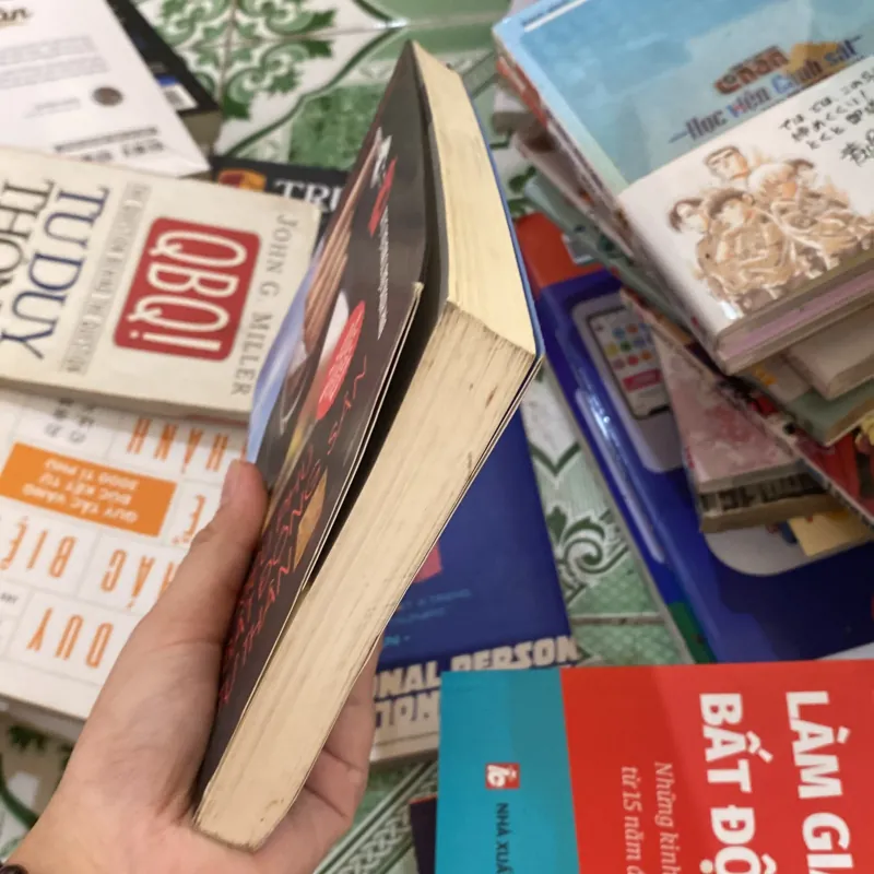 Triệu Phú bất động sản tự thân  800585