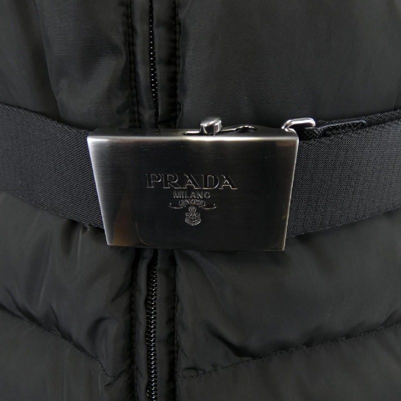 Áo khoác lông vũ PRADA logo hình tam giác 290364 R212 1060 - Hàng hiệu Authentic 814885