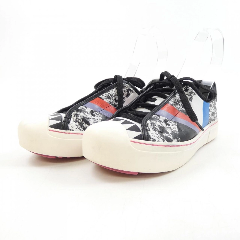 【Mã giảm giá】Giày thể thao FENDI 661698