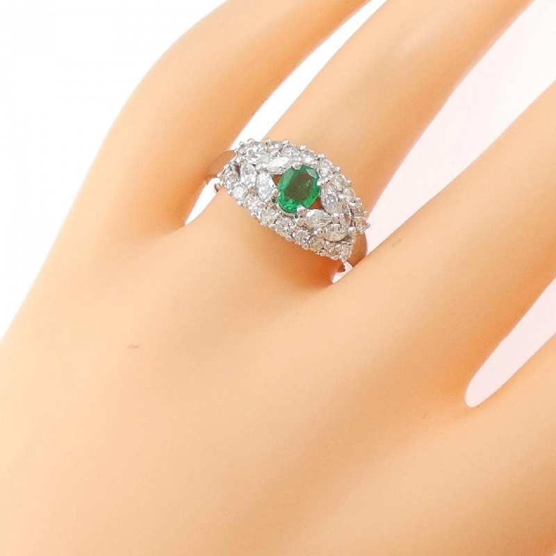 Nhẫn Emerald PT900 0.47CT - Hàng hiệu Chính hãng 851382