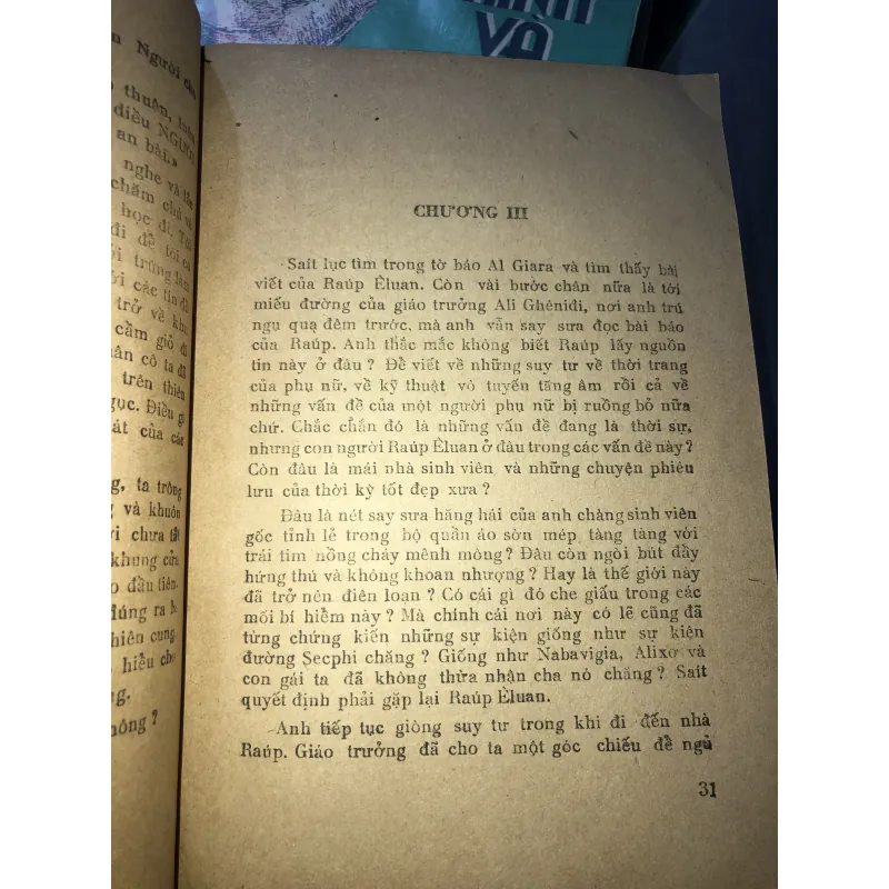 Tên kẻ cắp và những con chó - Naguib Mahfouz 797800