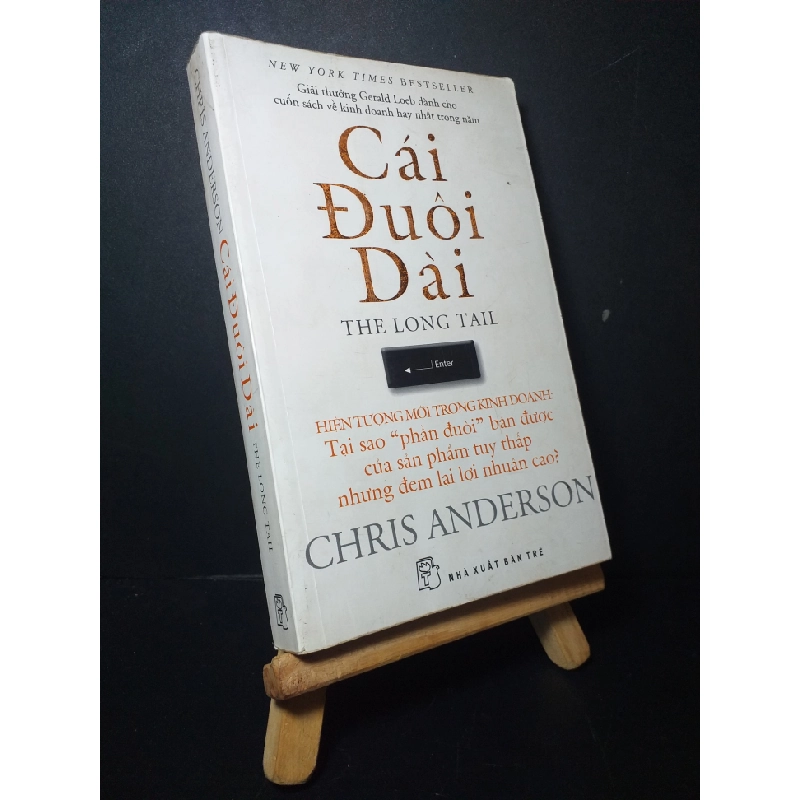Cái đuôi dài 2009 mới 80% bần bìa, ố nhẹ, tróc gáy nhẹ  Chris Anderson HCM0906 MARKETING KINH DOANH 471195